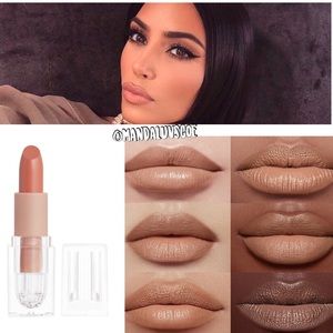 🎀KKW BEAUTY Nude 2 Creme Lipstick Warm Light Nude